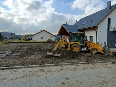 FLORBUD usługi koparką, koparko ładowarką, minikoparką